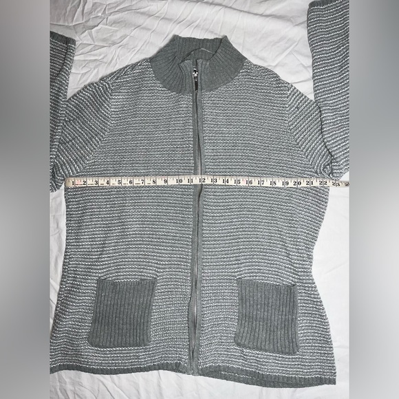 Karen Scott Grey Zip Sweater Women’s Extra Large - Picture 3 of 6